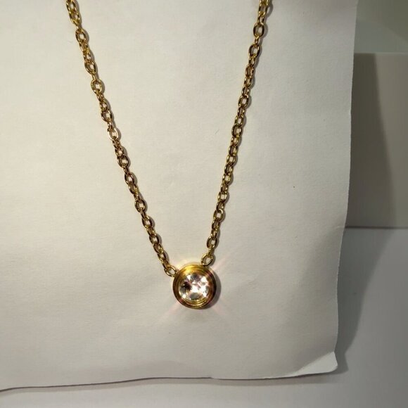 18K Gold Plated Stainless Steel Crystal Pendant Necklace - Picture 2 of 5